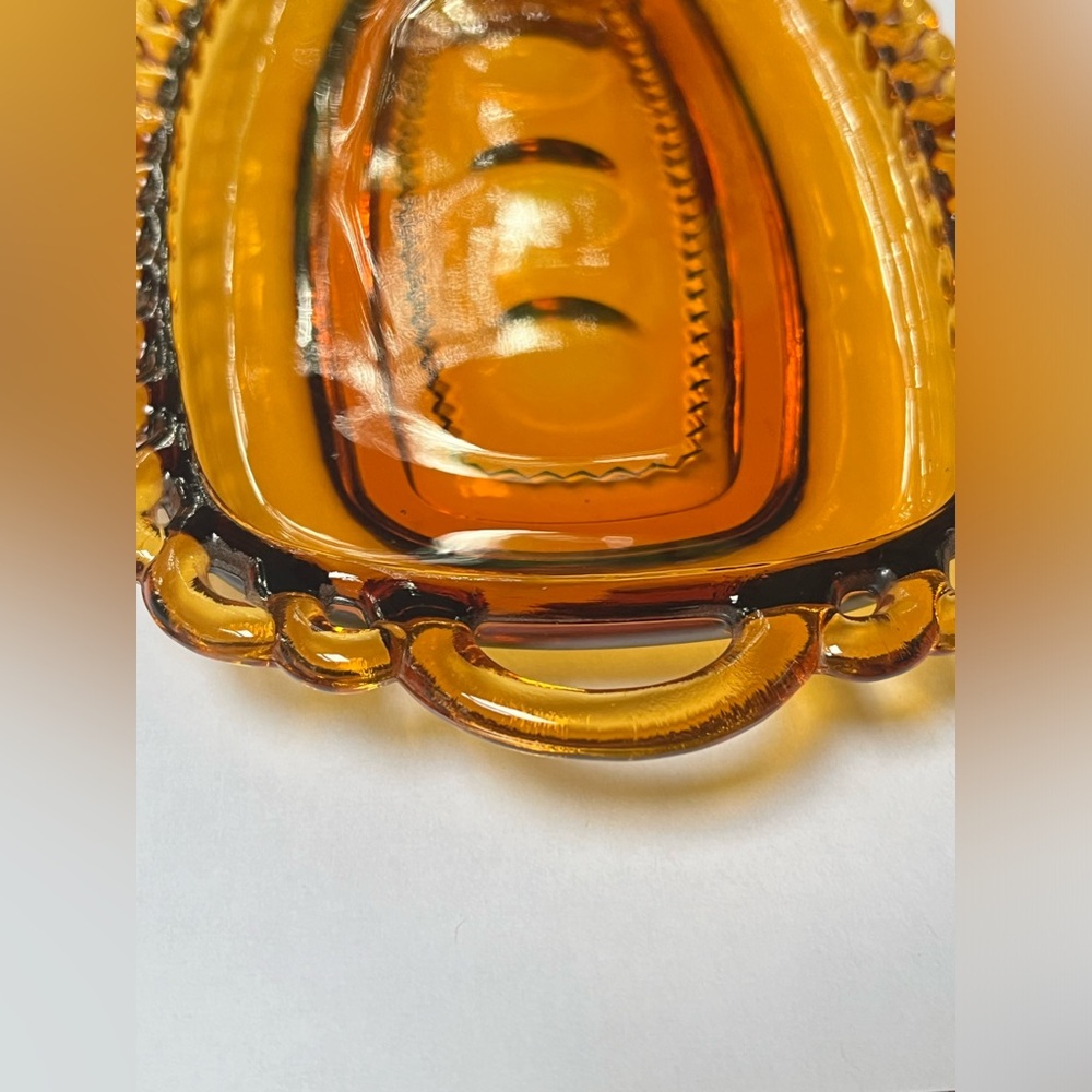 Vintage Indiana Amber glass small tray/dish - Picture 5 of 5